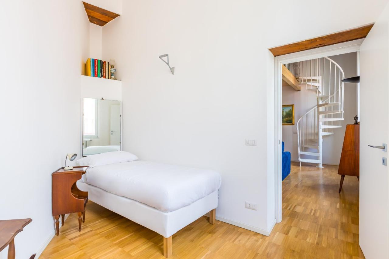 Nova Stylish House In Center By Napoliapartments Exterior photo